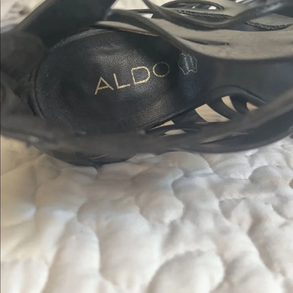 Shoe bundle - Picture 10 of 11